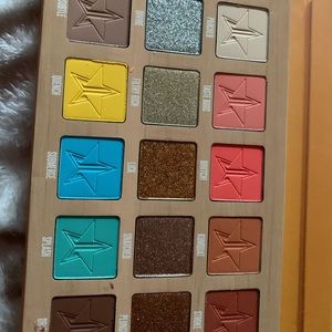 Jeffrey Star Thirsty palette.